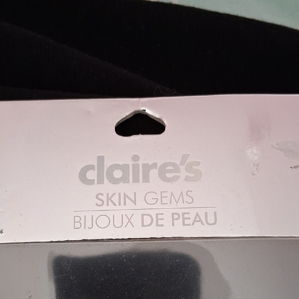 Claire's Rainbow Skin Gems - Picture 2 of 4